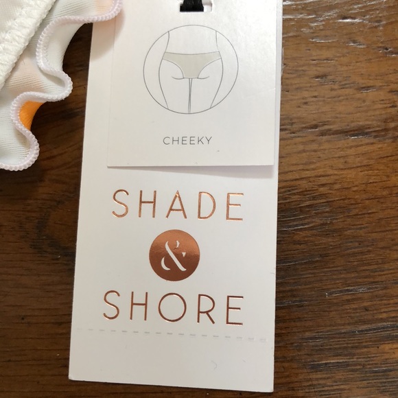 New Women’s striped bikini bottom. Size XL (16-18). Orange/white. Ruffled edge. - Picture 4 of 11